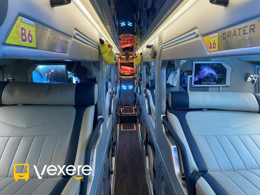Xe Tuấn Tú Express Giường nằm Nội thất Limousine 24 Phòng