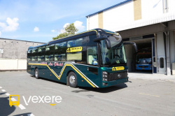 Xe An Phát Bên hông xe Limosuine 24 Phòng