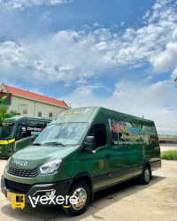 Xe Bình Hoài Limousine Mặt trước xe 