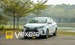 Xe Bình Hoài Limousine Mặt trước xe Bên hông xe Ghế ngồi 4 chỗ