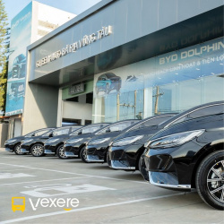 Xe Xe Nhà Mình 72 Mặt trước xe Xe điện 7 chỗ BYD