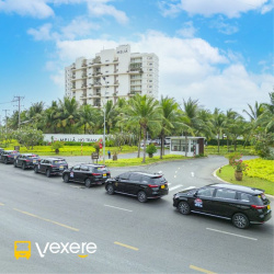 Xe Xe Nhà Mình 72 Mặt sau xe Xe điện 7 chỗ BYD