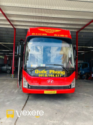 Xe Quốc Phong Limousine Mặt trước xe Giường nằm Limousine 24 phòng
