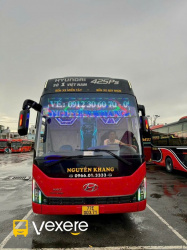 Xe Nguyên Khang Limousine Mặt trước xe Limousine 24 phòng