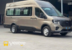 Xe Mỹ Loan Mặt trước xe Bên hông xe Ford 18 chỗ