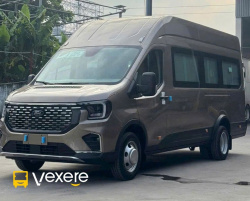 Xe Mỹ Loan Mặt trước xe Bên hông xe Ford 18 chỗ