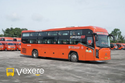 Xe Phương Trang Mặt trước xe Bên hông xe Limousine giường nằm 34 chỗ