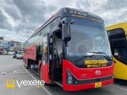 Xe Nguyên Khang Limousine Mặt trước xe Bên hông xe Limousine 24 phòng