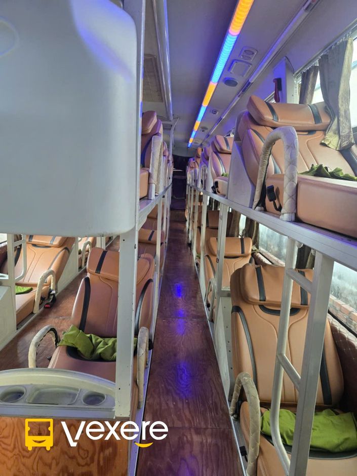 Xe Khánh Nhân Giường nằm Giường nằm 46 chỗ